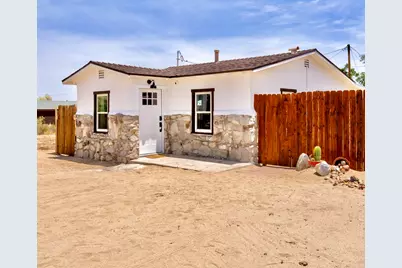 6451 Mountain View Street, Joshua Tree, CA 92252 - Photo 2