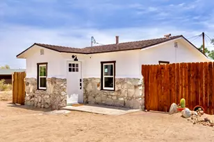 6451 Mountain View St, Joshua Tree, CA 92252 - Photo 2