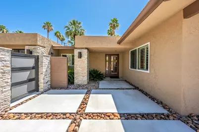 696 S Warm Sands Drive, Palm Springs, CA 92264 - Photo 18
