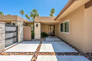 696 S Warm Sands Dr, Palm Springs, CA 92264 - Photo 18