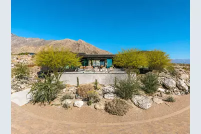 2085 Desert Flower Court, Palm Springs, CA 92262 - Photo 6
