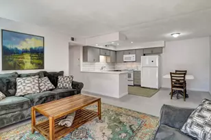 1455 Sunflower Cir S, Palm Springs, CA 92262 - Photo 8