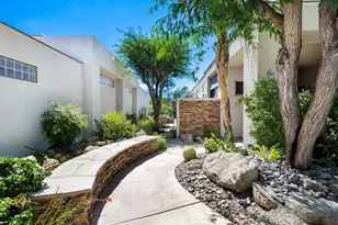 9 Birkdale Cir, Rancho Mirage, CA 92270 - Photo 10