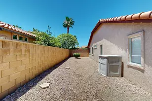 43850 Venice Dr, La Quinta, CA 92253 - Photo 24
