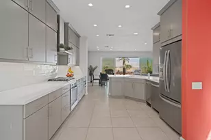 37354 Turnberry Isle Dr, Palm Desert, CA 92211 - Photo 8