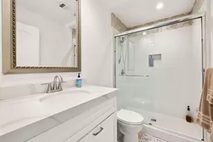 130 Willow Lake Dr, Palm Desert, CA 92260 - Photo 18