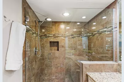 290 Vista Royale Circle W, Palm Desert, CA 92211 - Photo 16