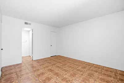 835 E Vista Chino #4, Palm Springs, CA 92262 - Photo 18
