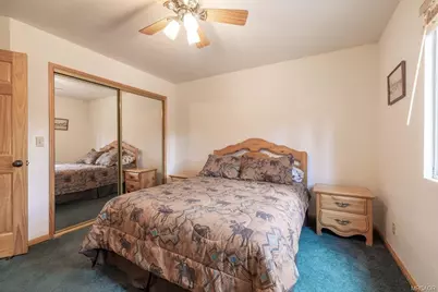 379 Fawntrail Place, Big Bear Lake, CA 92315 - Photo 32