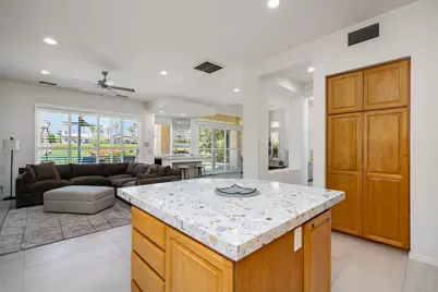 371 Tomahawk Drive, Palm Desert, CA 92211 - Photo 6