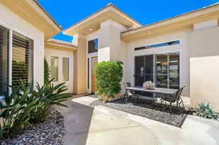 371 Tomahawk Dr, Palm Desert, CA 92211 - Photo 12