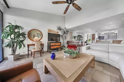 45711 W Verba Santa Drive, Palm Desert, CA 92260 - Photo 2