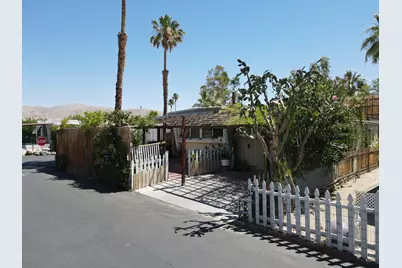 18131 Langlois Road #F 18, Desert Hot Springs, CA 92241 - Photo 20