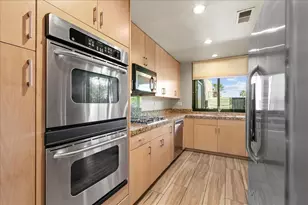 2995 Sundance Cir E, Palm Springs, CA 92262 - Photo 10