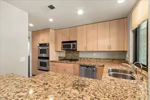 2995 Sundance Cir E, Palm Springs, CA 92262 - Photo 10