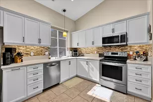 69523 Las Camelias, Cathedral City, CA 92234 - Photo 12