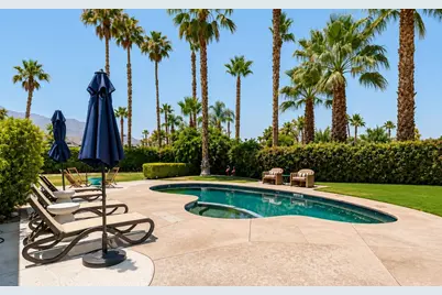 1318 E Via Escuela, Palm Springs, CA 92262 - Photo 2