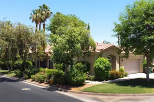 46 Vistara Dr, Rancho Mirage, CA 92270 - Photo 2