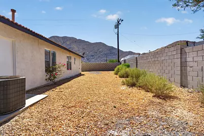 15781 Coral Street, Palm Springs, CA 92262 - Photo 8