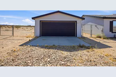 1184 Lear Avenue, 29 Palms, CA 92277 - Photo 8