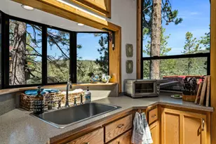 54062 Linger Ln, Idyllwild, CA 92549 - Photo 10