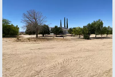 5056 Lazy Lane, Johnson Valley, CA 92285 - Photo 12