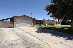 1031 E Court St, Blythe, CA 92225 - Photo 4