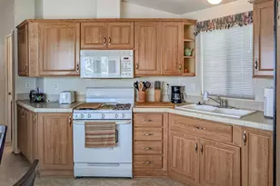 70200 Dillon Road, Desert Hot Springs, CA 92241 - Photo 10