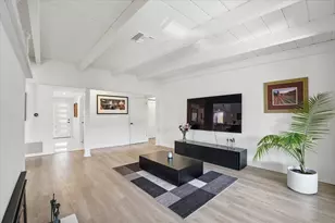 7737 Bellaire Ave, North Hollywood, CA 91605 - Photo 4