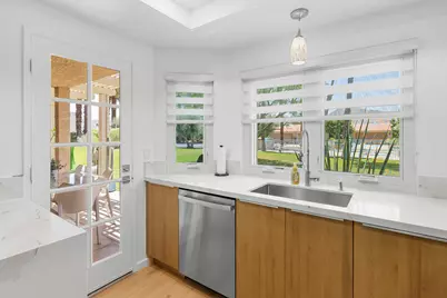 35918 Paseo Circulo E, Cathedral City, CA 92234 - Photo 20