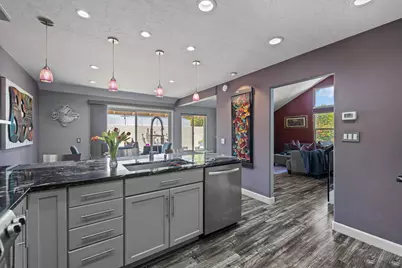 7895 Shell Circle, Huntington Beach, CA 92648 - Photo 18