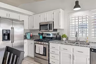 511 W Virginia St, Rialto, CA 92376 - Photo 8