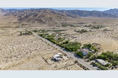 28981 Desert Charm Road, Desert Hot Springs, CA 92241 - Photo 16