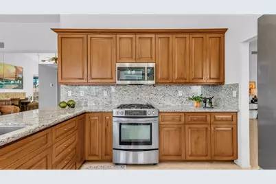 402 Cypress Point Drive, Palm Desert, CA 92211 - Photo 10
