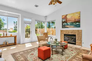402 Cypress Point Dr, Palm Desert, CA 92211 - Photo 12