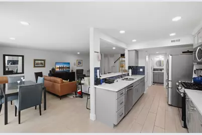 35560 Paseo Circulo E, Cathedral City, CA 92234 - Photo 8