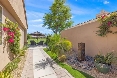 515 Desert Holly Drive, Palm Desert, CA 92211 - Photo 10