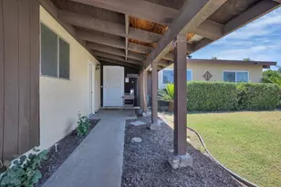 74429 Buttonwood Dr, Palm Desert, CA 92260 - Photo 8