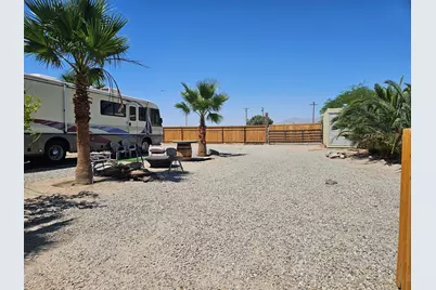 2872 Crystal Lake Avenue, Thermal, CA 92274 - Photo 36