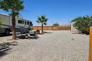 2872 Crystal Lake Ave, Thermal, CA 92274 - Photo 36