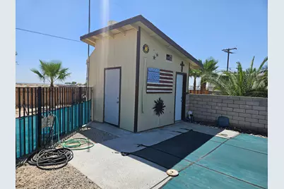 2872 Crystal Lake Avenue, Thermal, CA 92274 - Photo 22