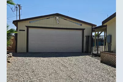 2872 Crystal Lake Avenue, Thermal, CA 92274 - Photo 4