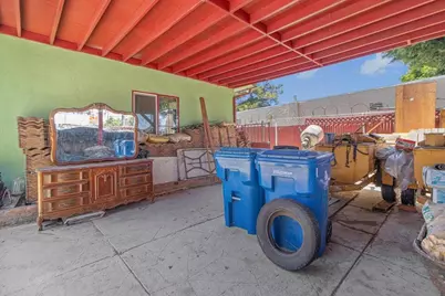 2930 W Florence Avenue, Los Angeles, CA 90043 - Photo 20