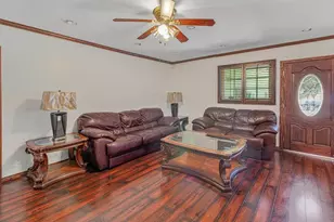 2930 W Florence Ave, Los Angeles, CA 90043 - Photo 2