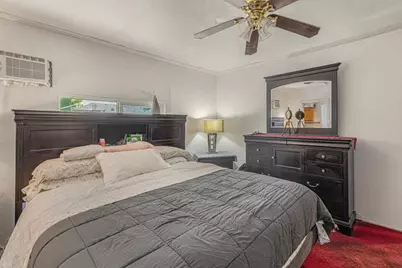 2930 W Florence Avenue, Los Angeles, CA 90043 - Photo 14