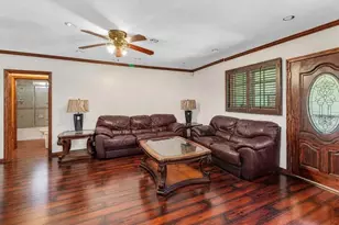 2930 W Florence Ave, Los Angeles, CA 90043 - Photo 10