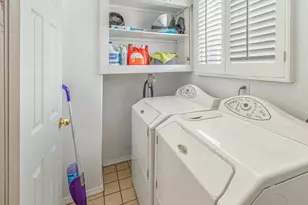 2930 W Florence Ave, Los Angeles, CA 90043 - Photo 18