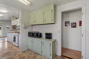 15500 Bubbling Wells Road, Desert Hot Springs, CA 92240 - Photo 14