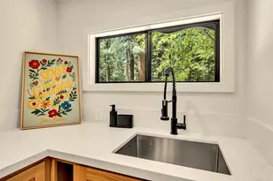 26140 Bicknell Ln, Idyllwild, CA 92549 - Photo 32