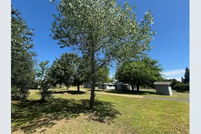 5050 Bo Peep Lane, Redding, CA 96002 - Photo 38